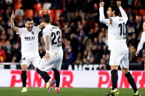 里程碑夜！瓦伦西亚强势反弹，亚冠冲刺阶段刷纪录，更衣室稳定，赛季目标并未改变的简单介绍-九游体育